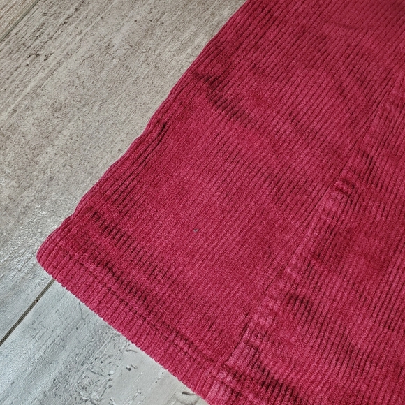 Forever 21 Burgundy Mini Corduroy Skirt Size Medium NWOT - Picture 12 of 12